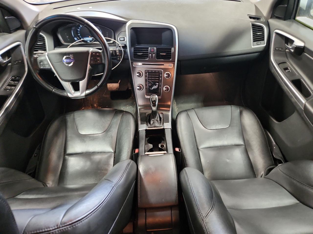 2016 Volvo Xc60 T5 Premier VIN: YV4612RK8G2782390 Lot: 80553585