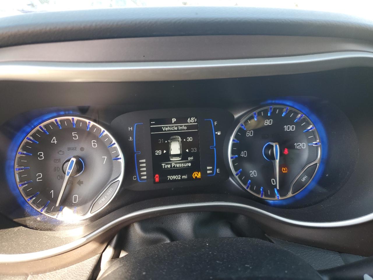 2019 Chrysler Pacifica Touring L VIN: 2C4RC1BG8KR667194 Lot: 84801895