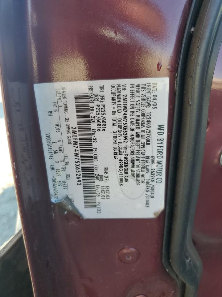 2005 Mercury Grand Marquis Gs VIN: 2MEFM74W75X652692 Lot: 81661215