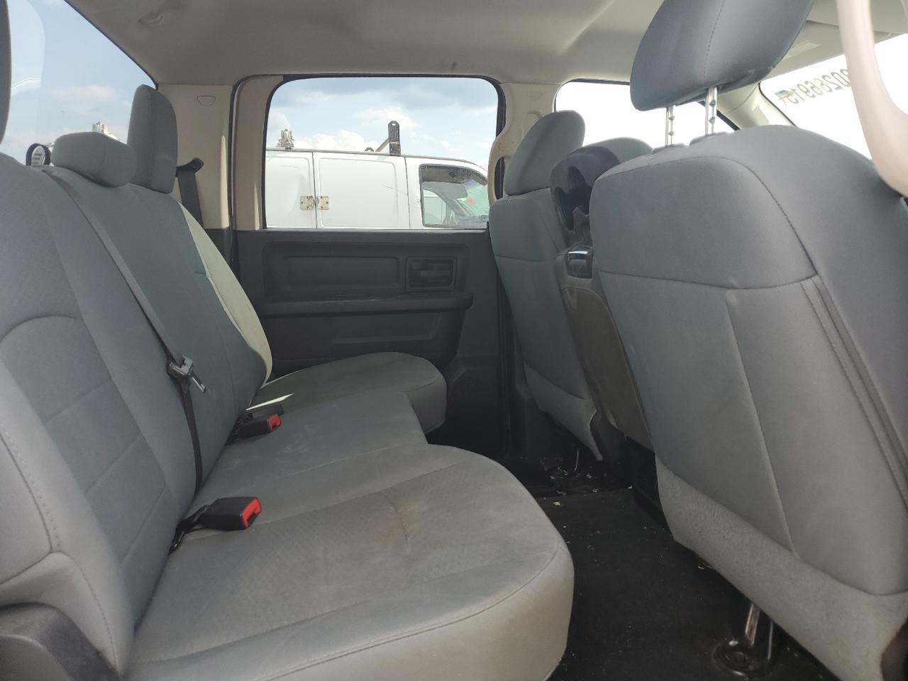 2015 Ram 1500 St VIN: 1C6RR7KG5FS720348 Lot: 80286915