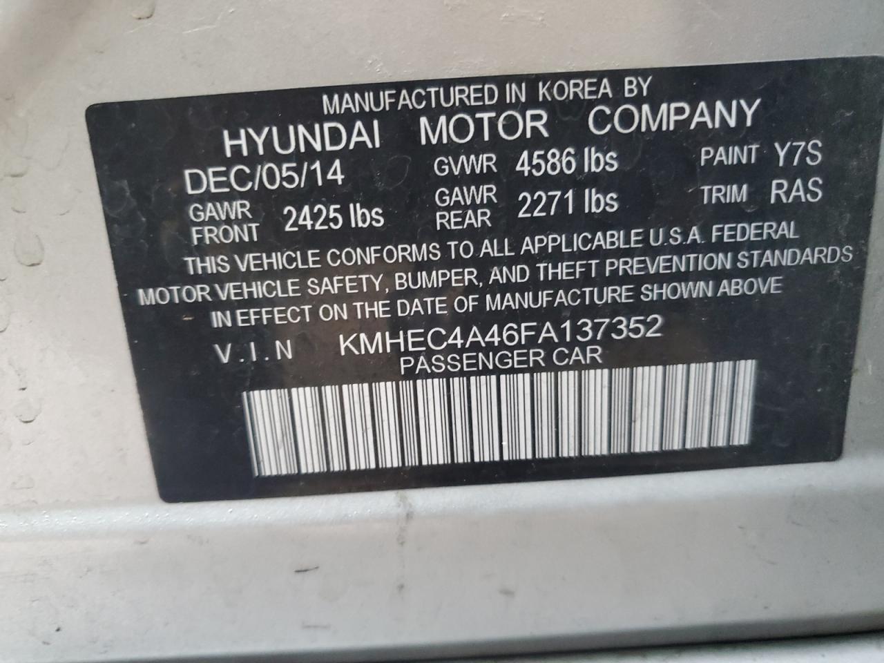 2015 Hyundai Sonata Hybrid VIN: KMHEC4A46FA137352 Lot: 70934335