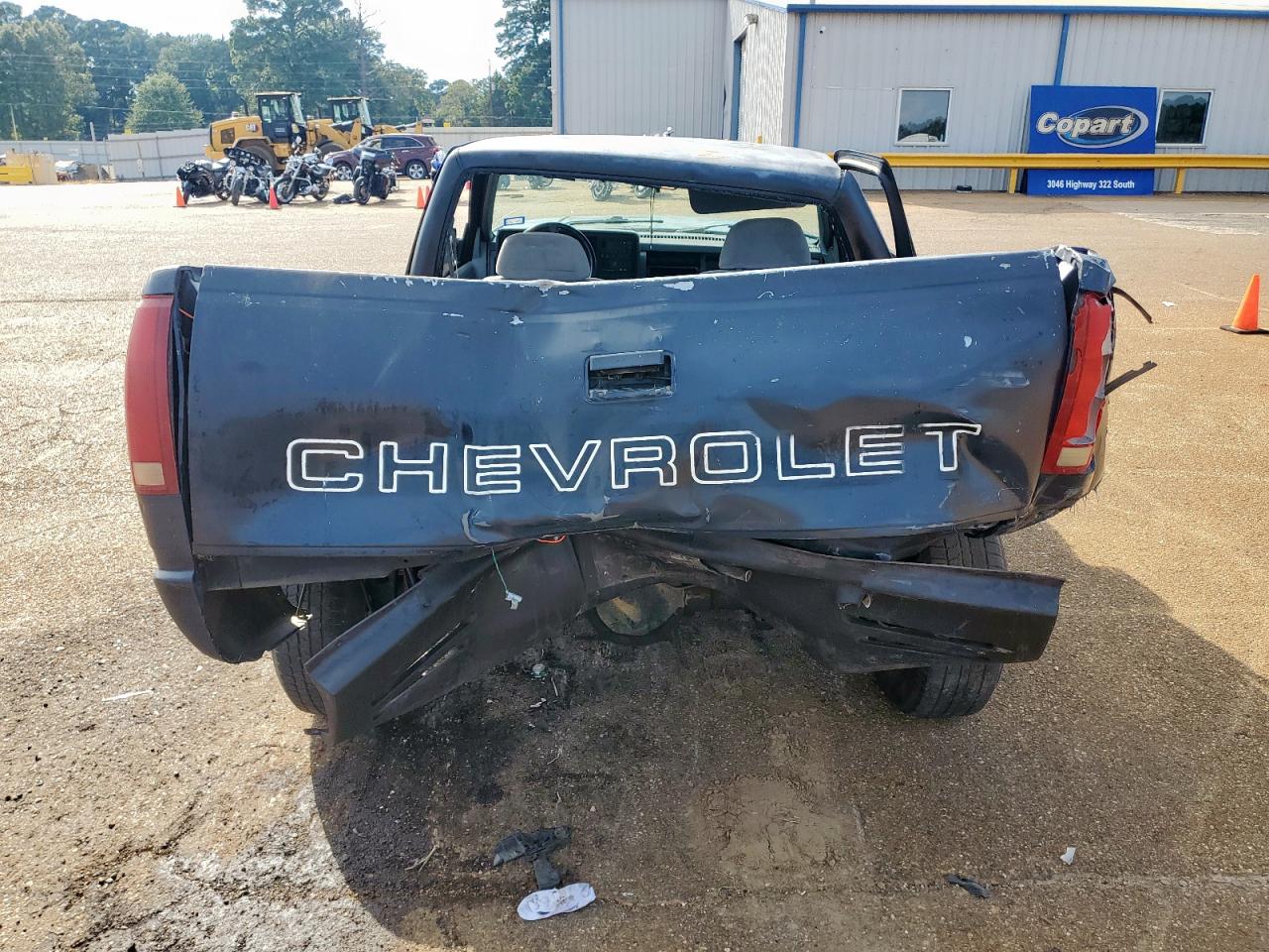 1988 Chevrolet Gmt-400 C1500 VIN: 1GCDC14Z2JZ256600 Lot: 84237755