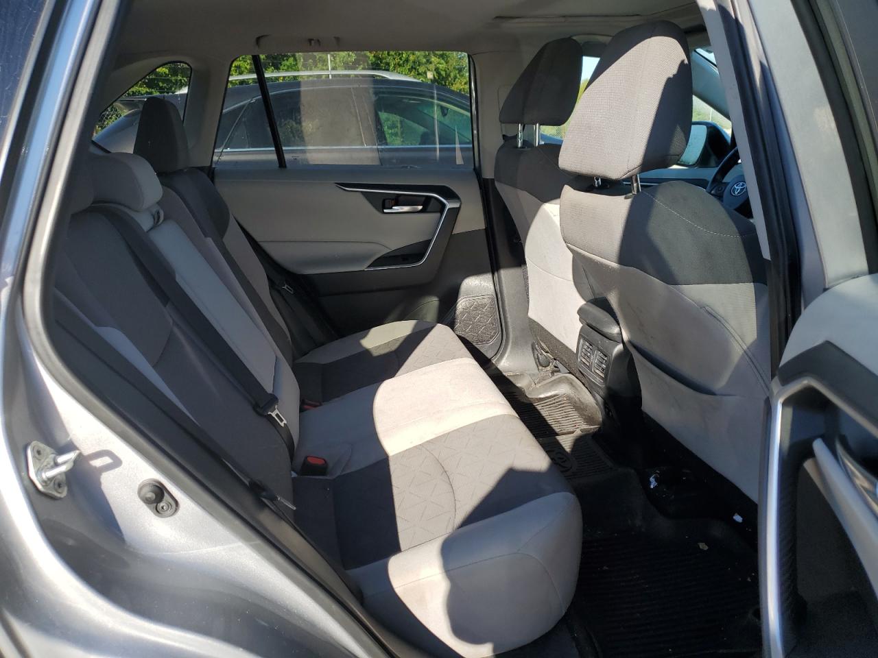 2020 Toyota Rav4 Xle VIN: 2T3W1RFV9LC078034 Lot: 81770625