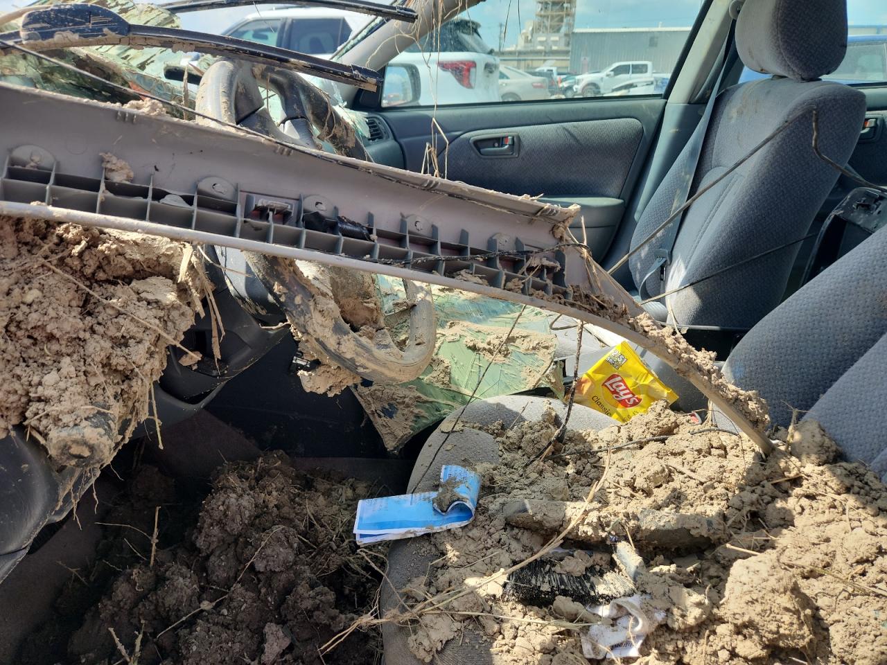 2000 Toyota Camry Le VIN: 4T1BF22KXYU108241 Lot: 83777845