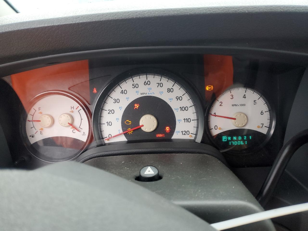 2005 Dodge Durango St VIN: 1D4HD38K25F527608 Lot: 81108545