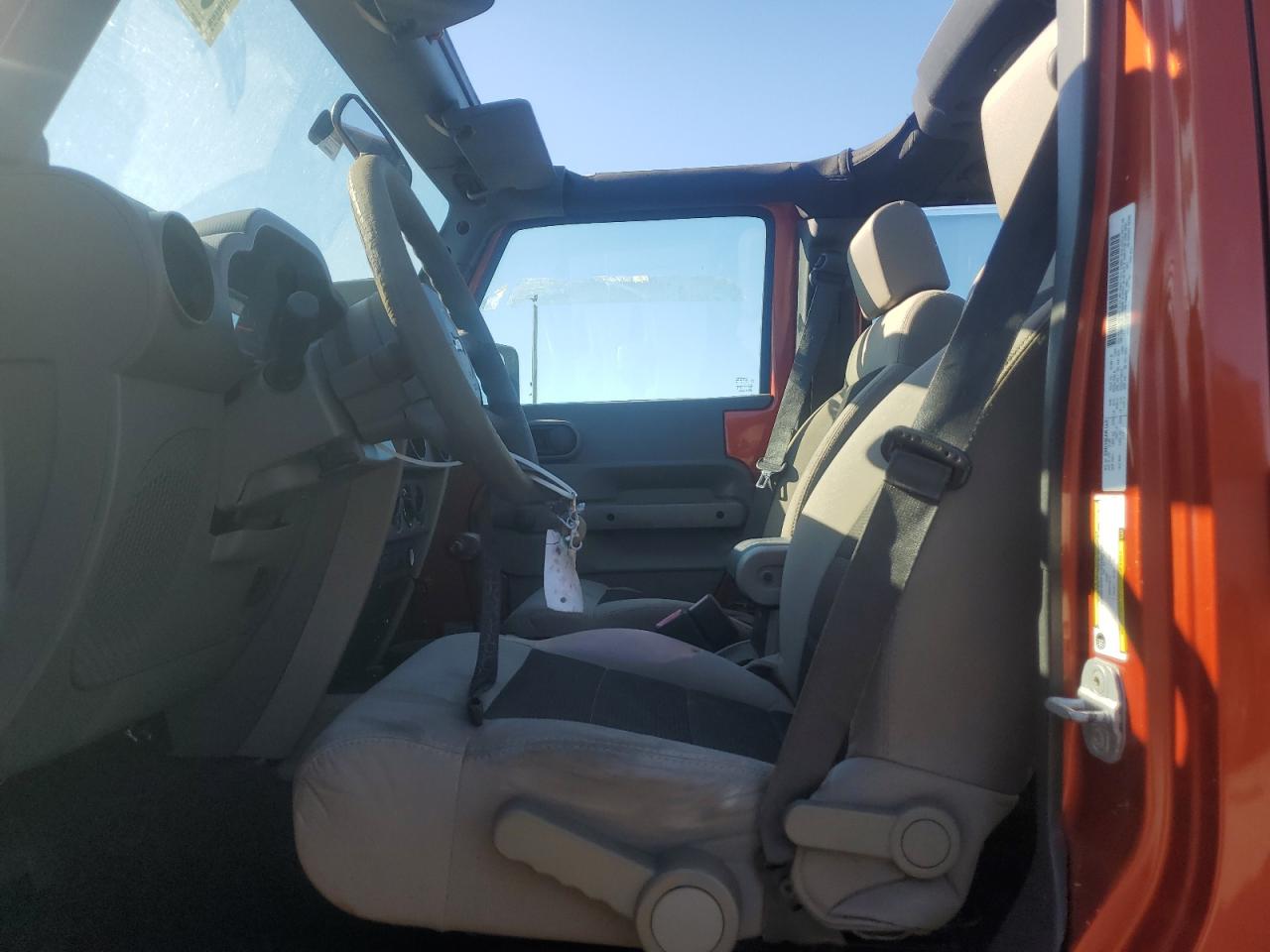 2009 Jeep Wrangler Unlimited X VIN: 1J4GB39189L749494 Lot: 83835245