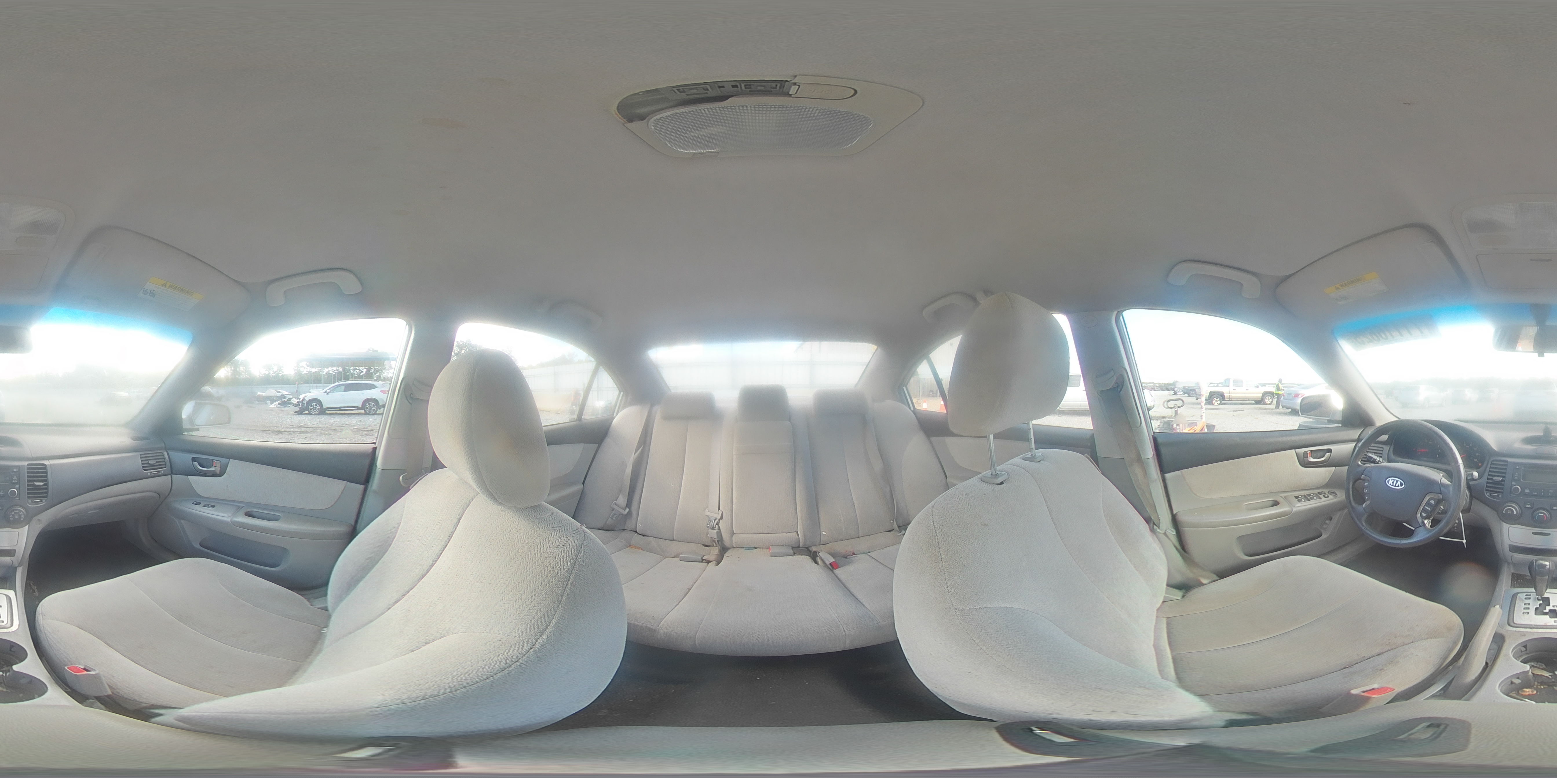 2007 Kia Optima Lx VIN: KNAGE124175122110 Lot: 71116625