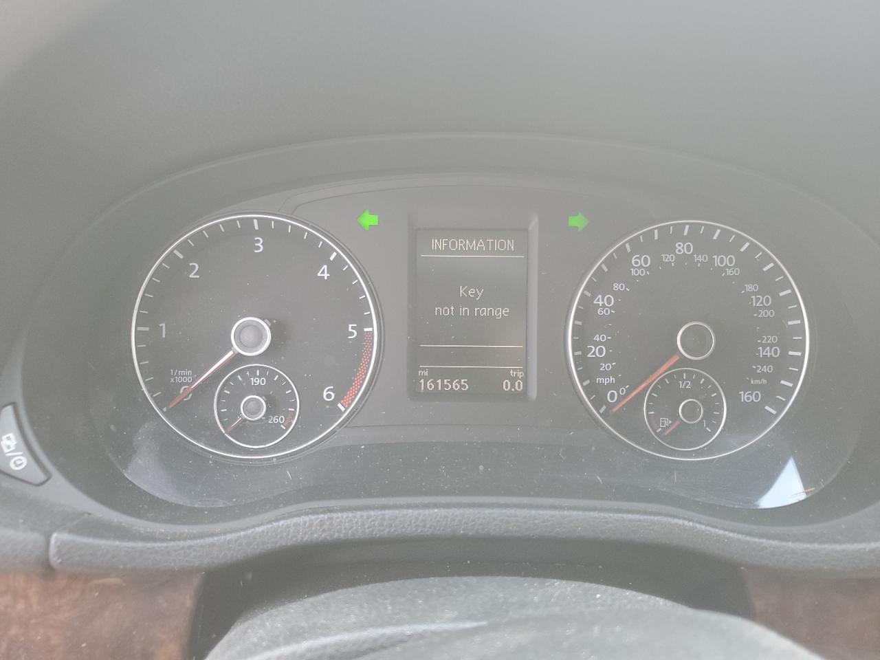 2013 Volkswagen Passat Sel VIN: 1VWCN7A37DC106298 Lot: 81647695