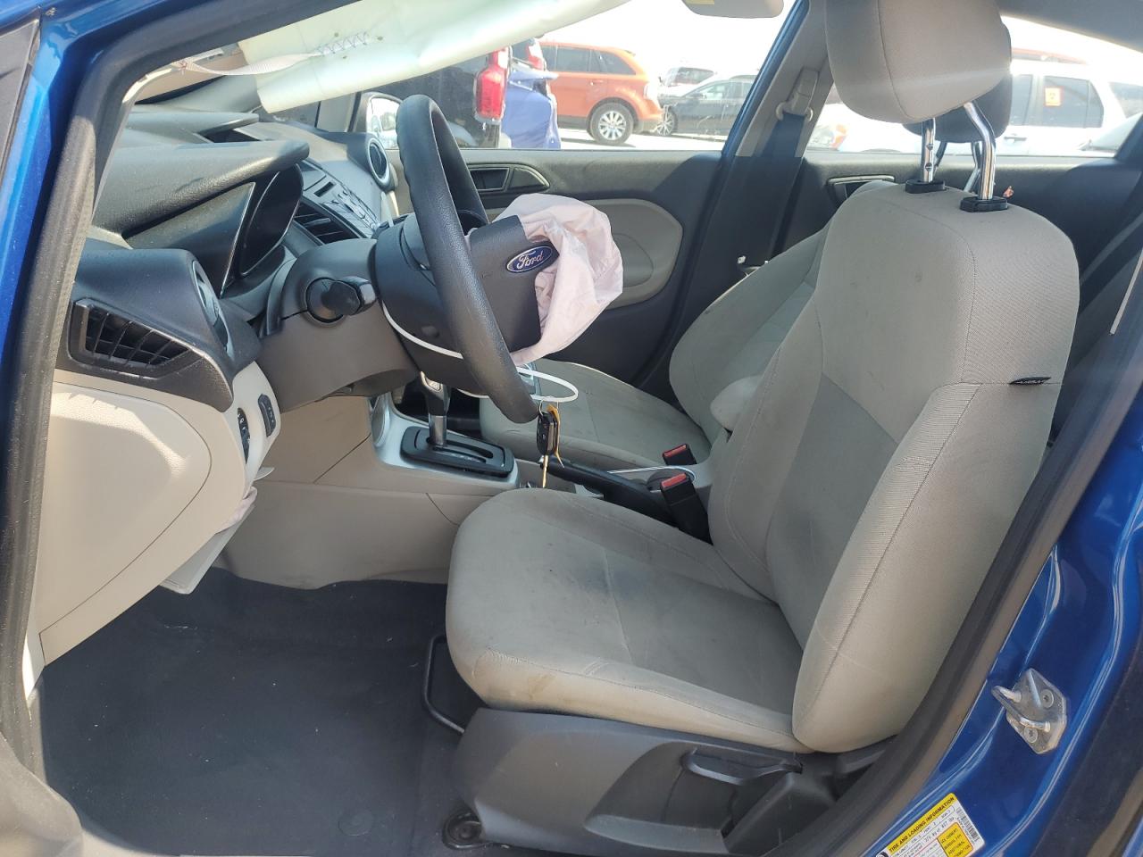 2019 Ford Fiesta Se VIN: 3FADP4EJ3KM165391 Lot: 81212225