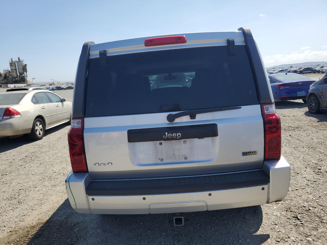 2008 Jeep Commander Sport VIN: 1J8HG48N48C172119 Lot: 80318435