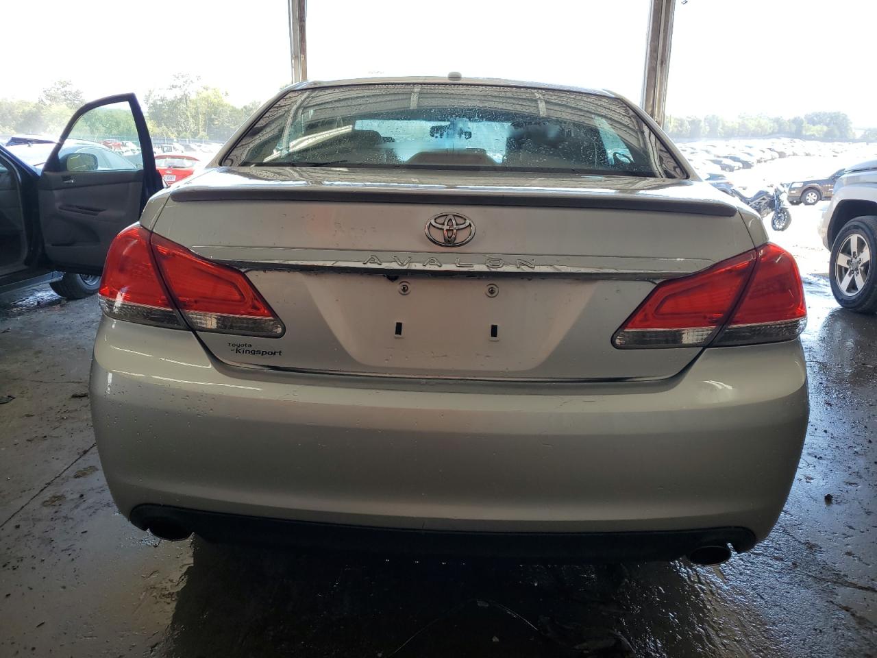 2011 Toyota Avalon Base VIN: 4T1BK3DB1BU426402 Lot: 81213795
