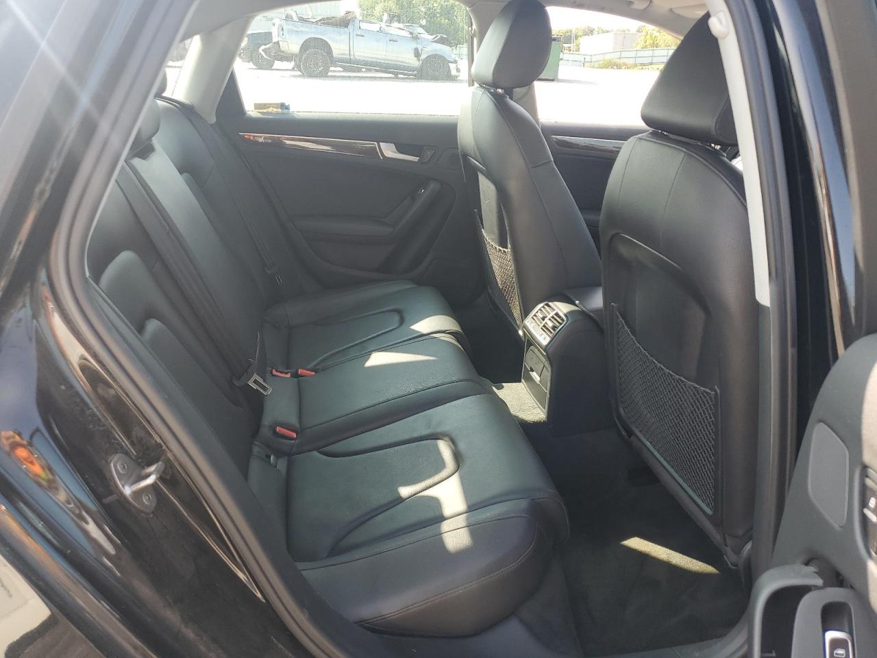 2015 Audi A4 Premium Plus VIN: WAUFFAFL5FN014100 Lot: 71998265