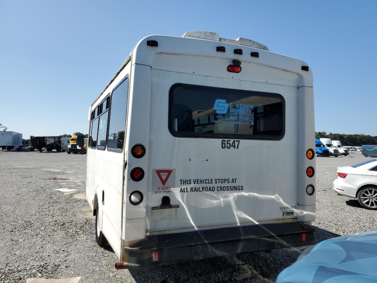 2011 Ford Econoline E450 Super Duty Cutaway Van VIN: 1FDFE4FS5BDB14711 Lot: 71726275
