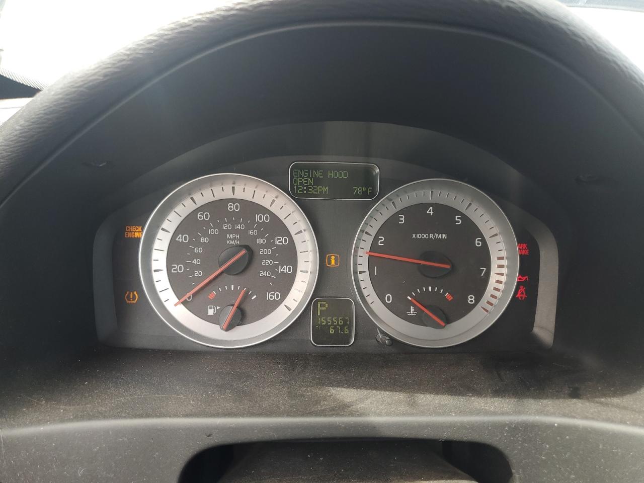 2011 Volvo C70 T5 VIN: YV1672MCXBJ116710 Lot: 80161475