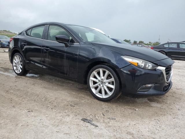  MAZDA 3 2017 Черный