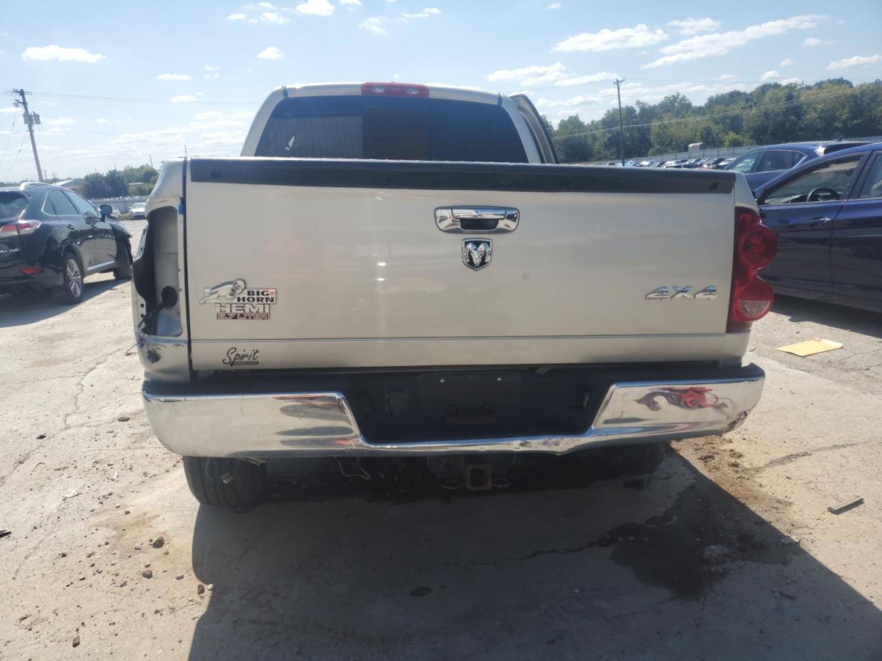 2008 Dodge Ram 1500 St VIN: 1D7HU18268J243620 Lot: 71452175