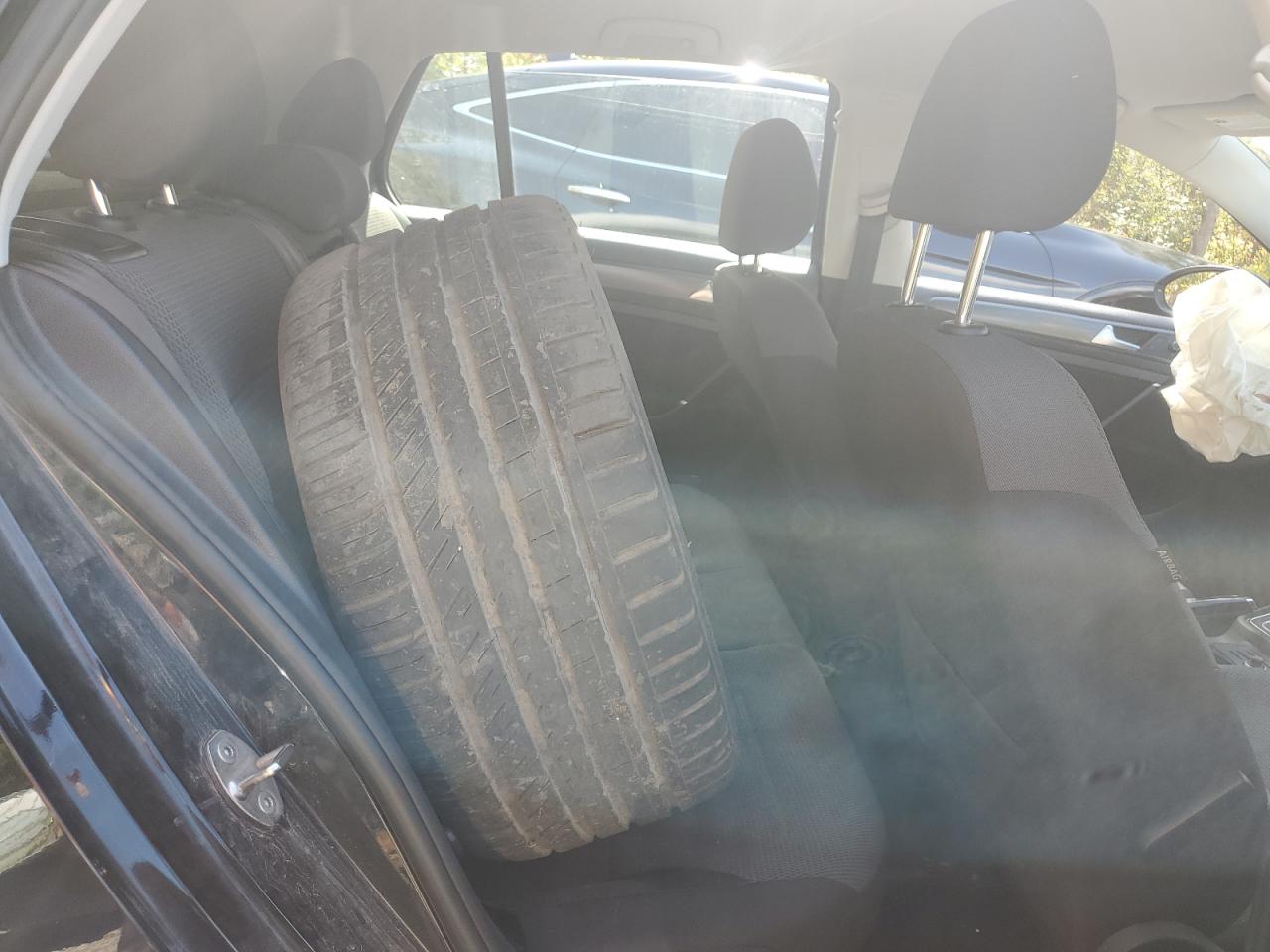 2021 Volkswagen Golf VIN: 3VWG57AU1MM013897 Lot: 82142205