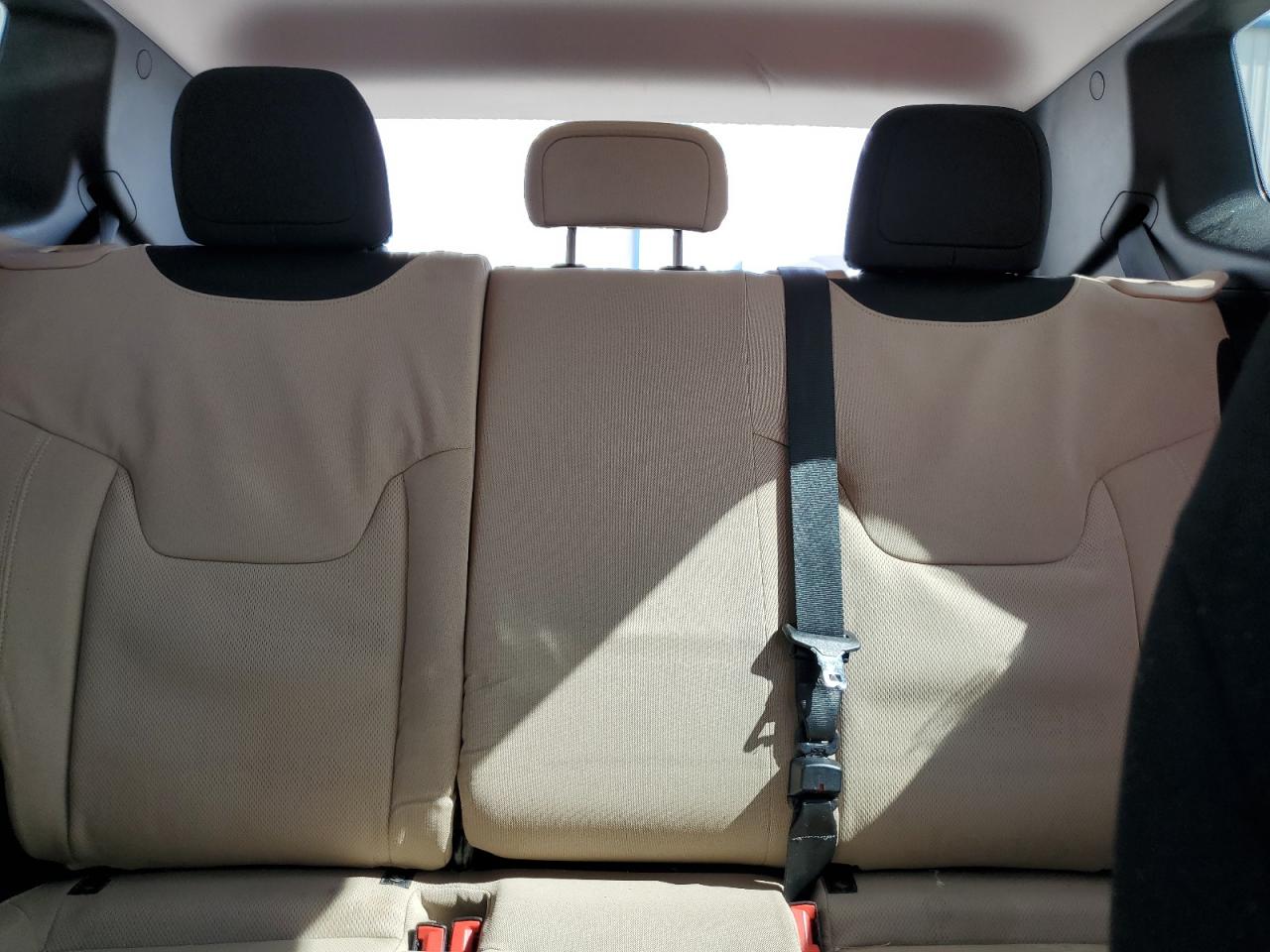 2015 Jeep Renegade Sport VIN: ZACCJAAT9FPC13962 Lot: 84433495