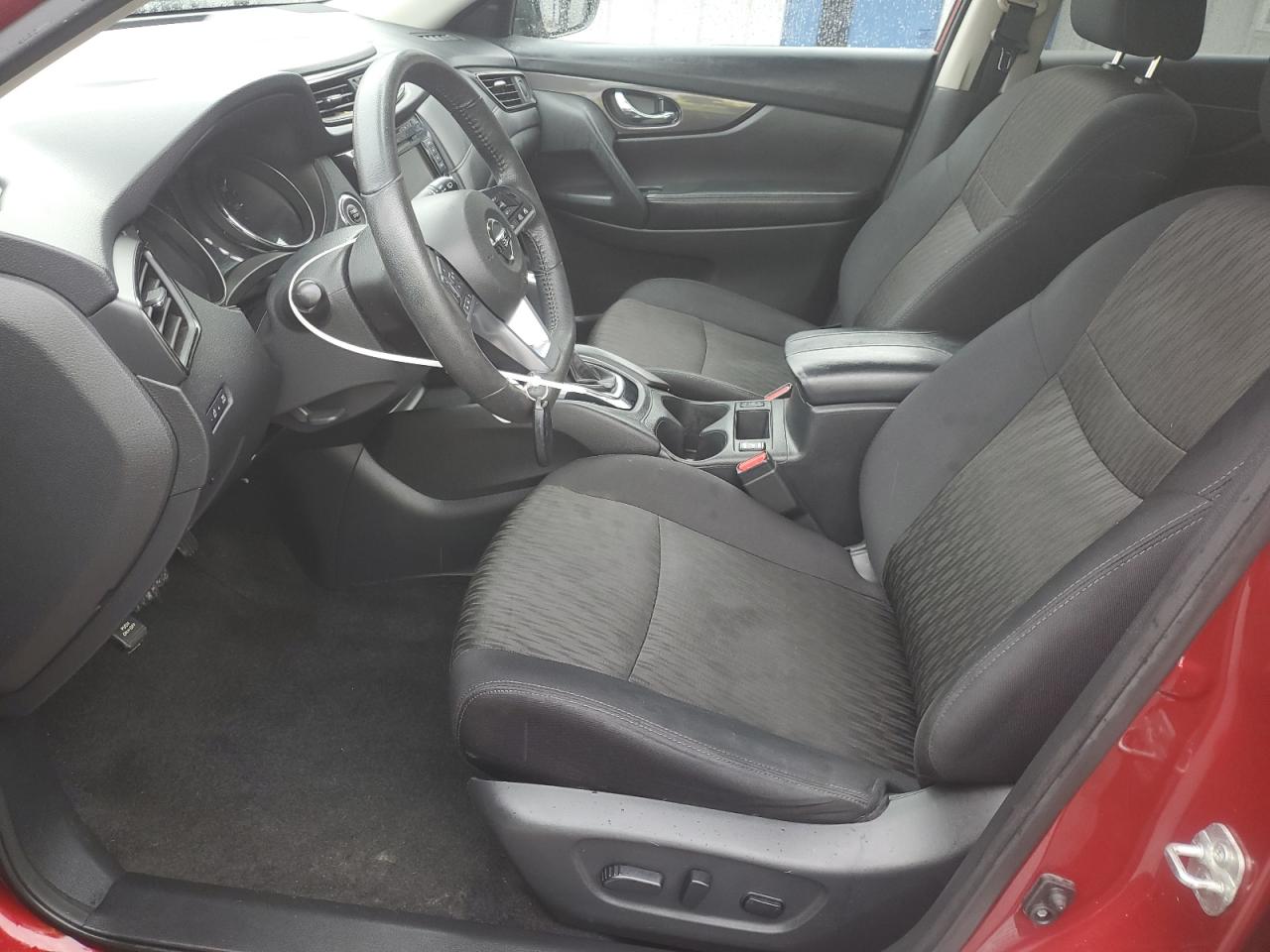 2019 Nissan Rogue S VIN: 5N1AT2MV9KC807949 Lot: 82079655