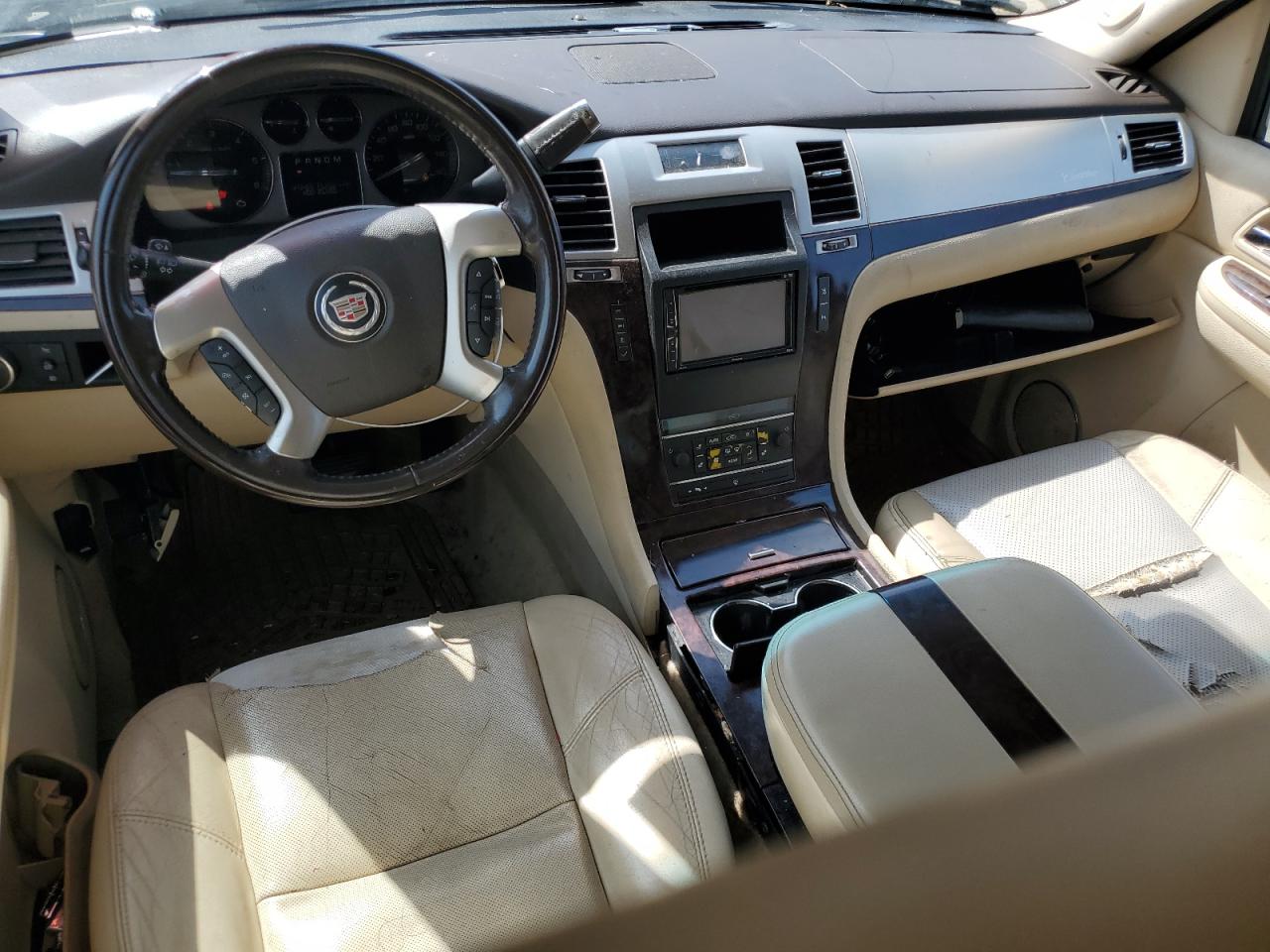 2007 Cadillac Escalade Luxury VIN: 1GYFK63837R196959 Lot: 81908345