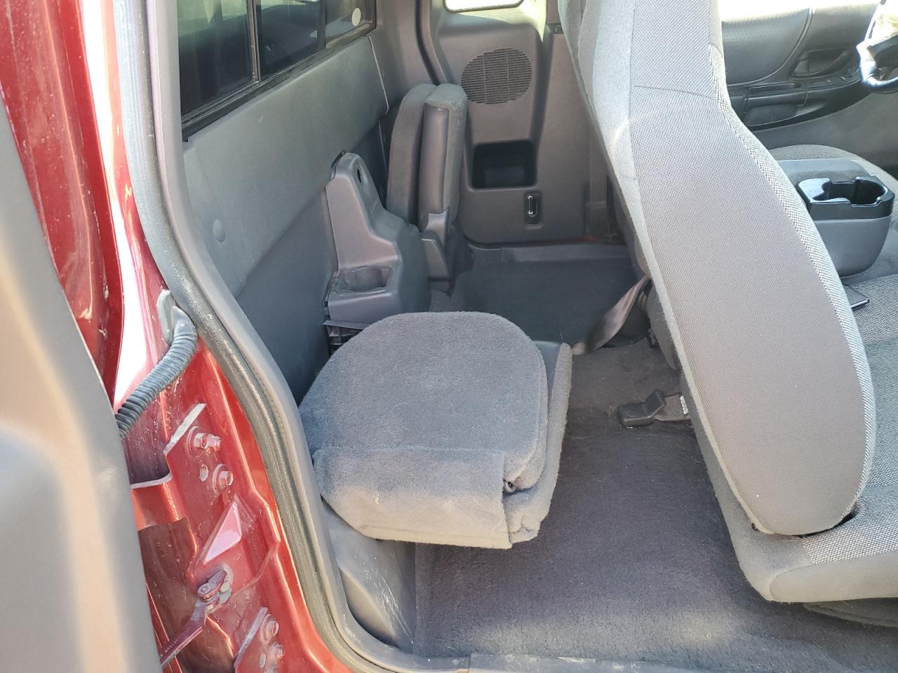 2002 Ford Ranger Super Cab VIN: 1FTZR45E22PB64563 Lot: 71554075