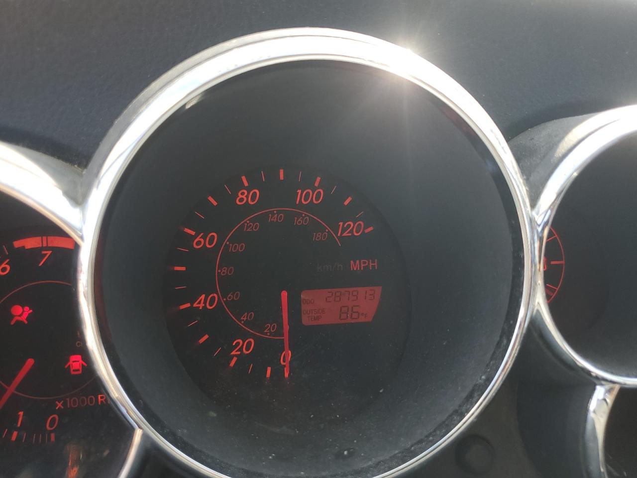 2003 Toyota Corolla Matrix Xr VIN: 2T1KR32E73C083168 Lot: 81780635