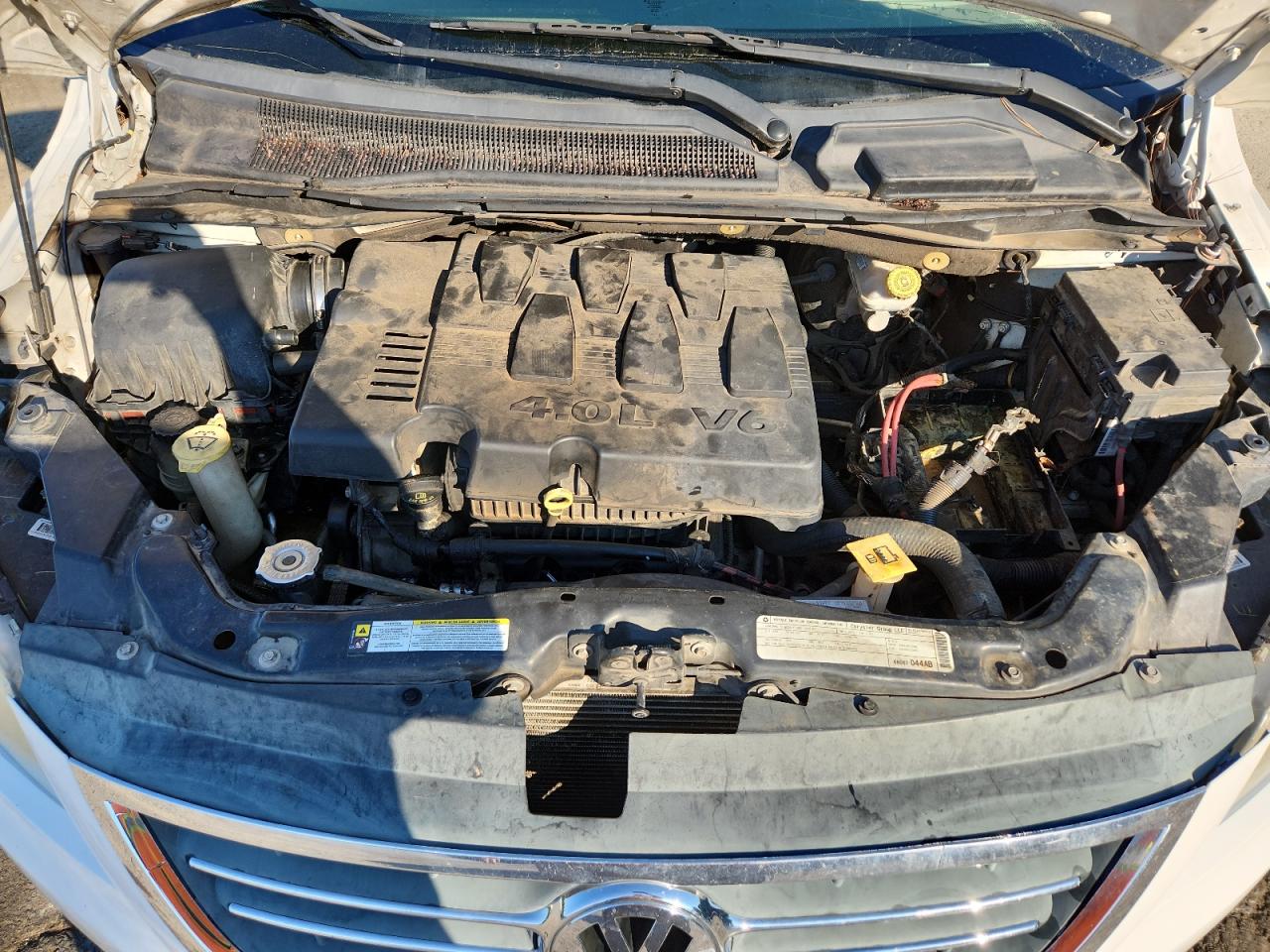 2010 Volkswagen Routan Sel VIN: 2V4RW6DX5AR280155 Lot: 84165855