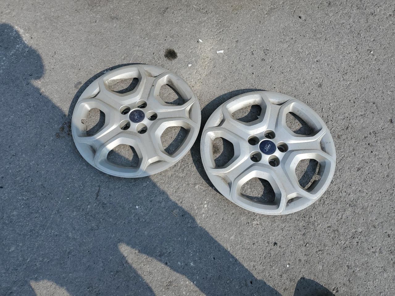 2018 Ford Escape S VIN: 1FMCU0F79JUA48432 Lot: 81712305