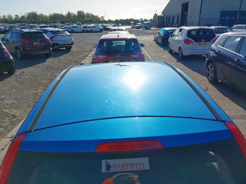 2004 FORD FIESTA ZETEC 