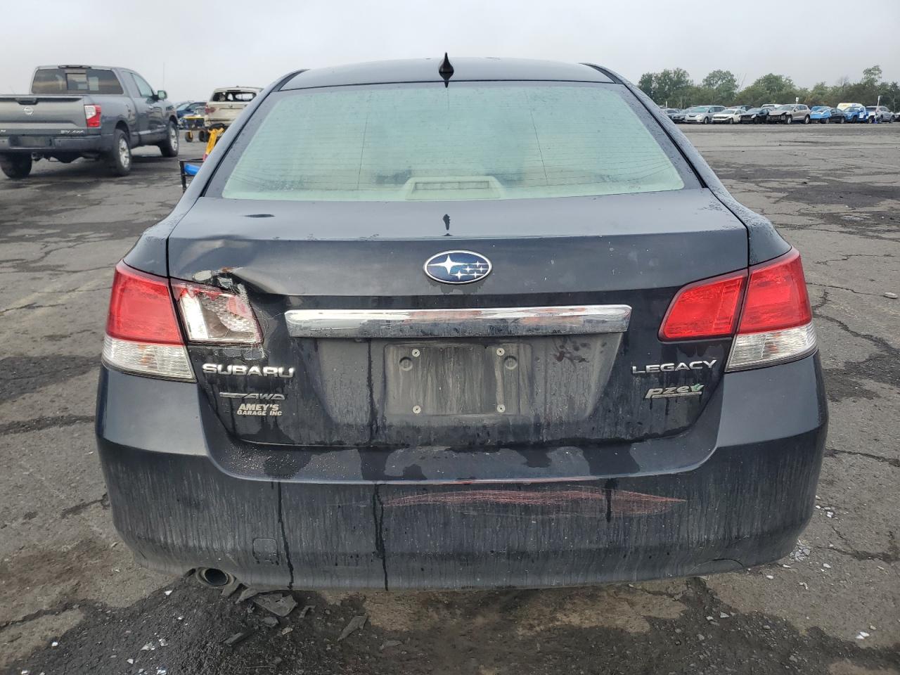 2011 Subaru Legacy 2.5I Limited VIN: 4S3BMBL69B3241226 Lot: 81789825