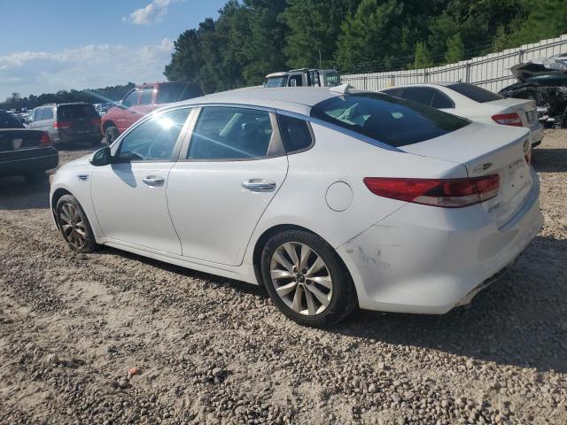  KIA OPTIMA 2017 Белы