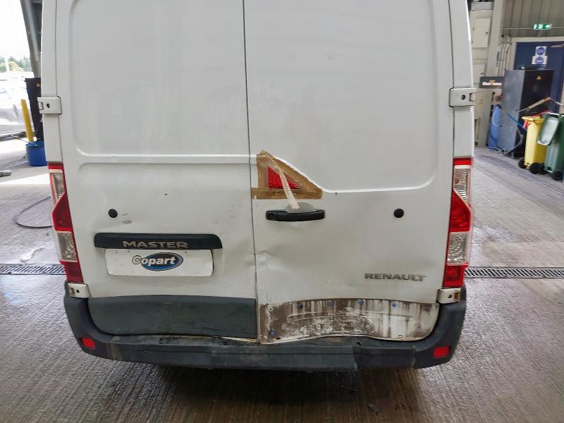 2019 RENAULT MASTER BUSINESS