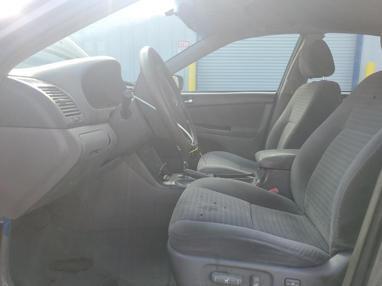 2005 Toyota Camry Le VIN: 4T1BE32K15U625805 Lot: 82078045
