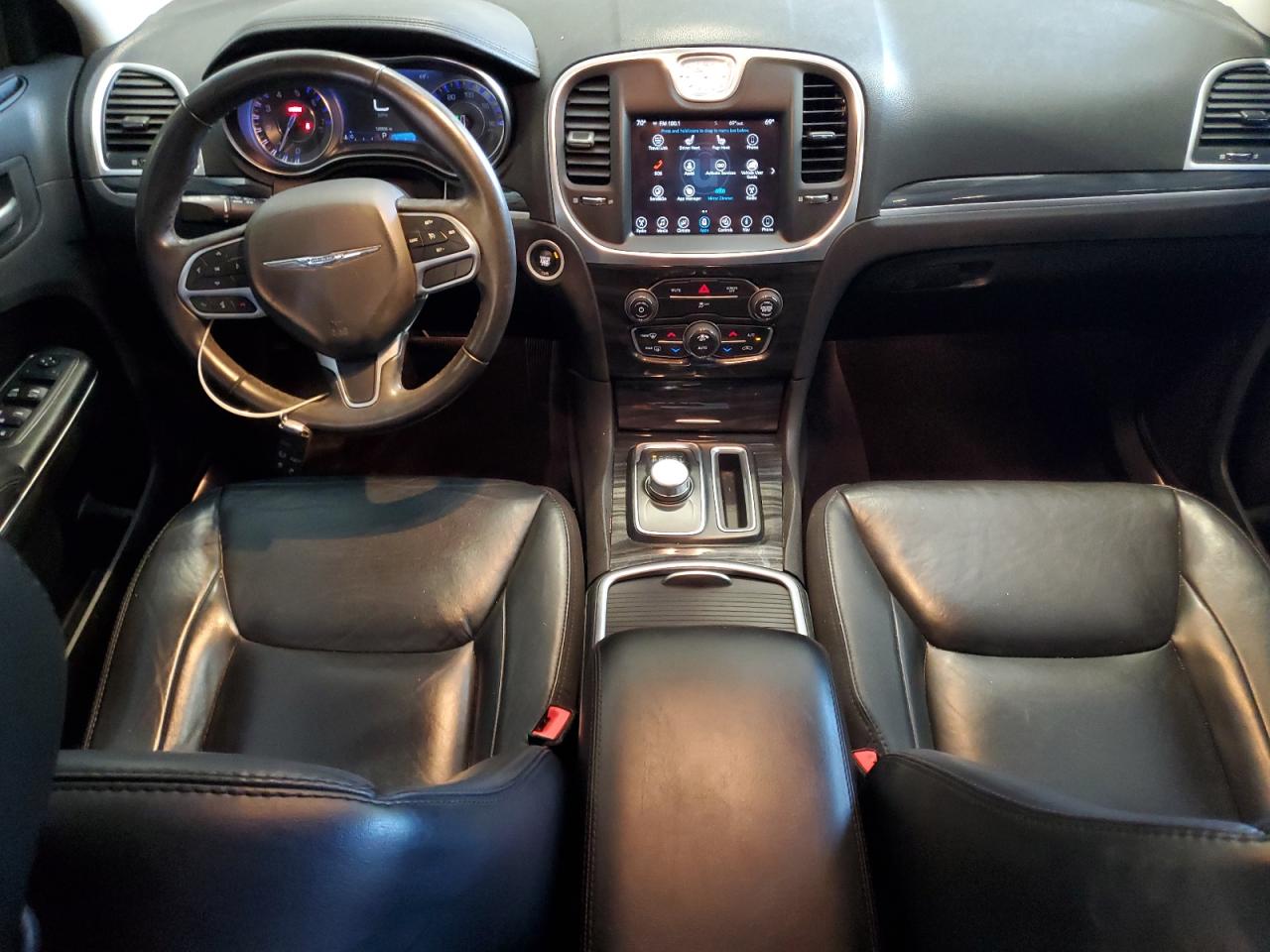 2017 Chrysler 300 Limited VIN: 2C3CCARG1HH619258 Lot: 84050155