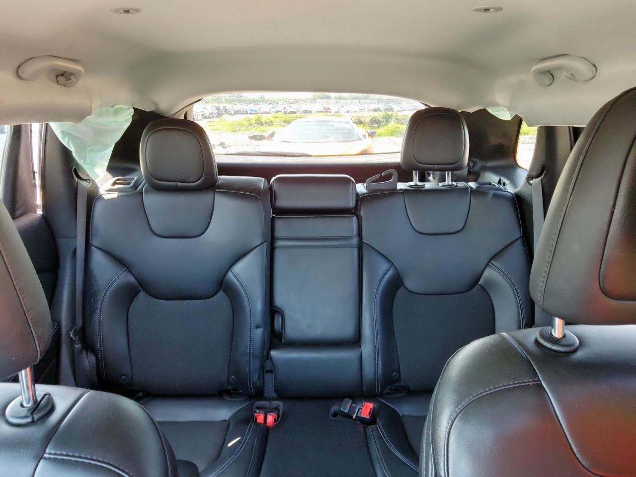 2019 Jeep Cherokee Latitude Plus VIN: 1C4PJLLX3KD290932 Lot: 81157445