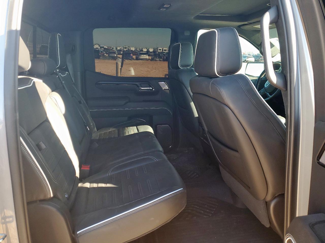 2024 GMC Sierra K1500 At4X VIN: 3GTUUFE88RG192252 Lot: 83857465