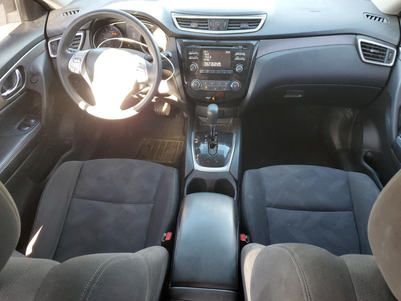 2015 Nissan Rogue S VIN: KNMAT2MV5FP522054 Lot: 84639165