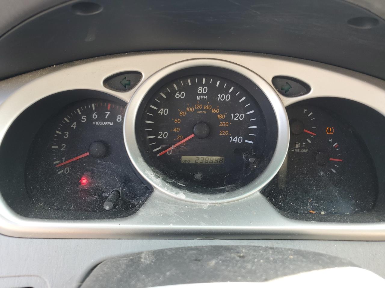 2005 Toyota Highlander VIN: JTEGD21A750105966 Lot: 81652195