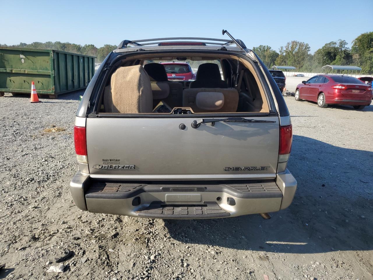 2001 Chevrolet Blazer VIN: 1GNCS18W71K195226 Lot: 80637455