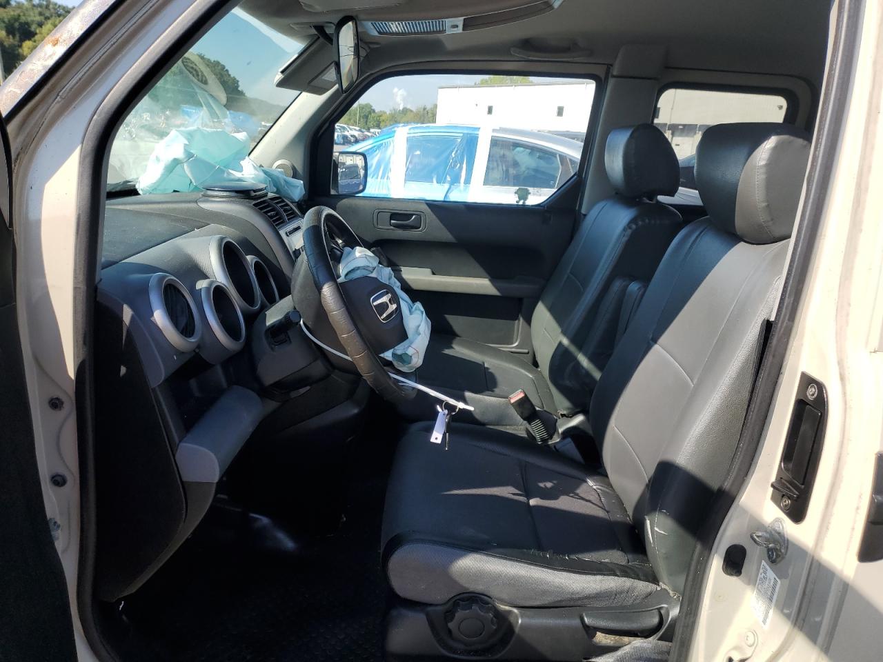 2005 Honda Element Ex VIN: 5J6YH286X5L010812 Lot: 70928635