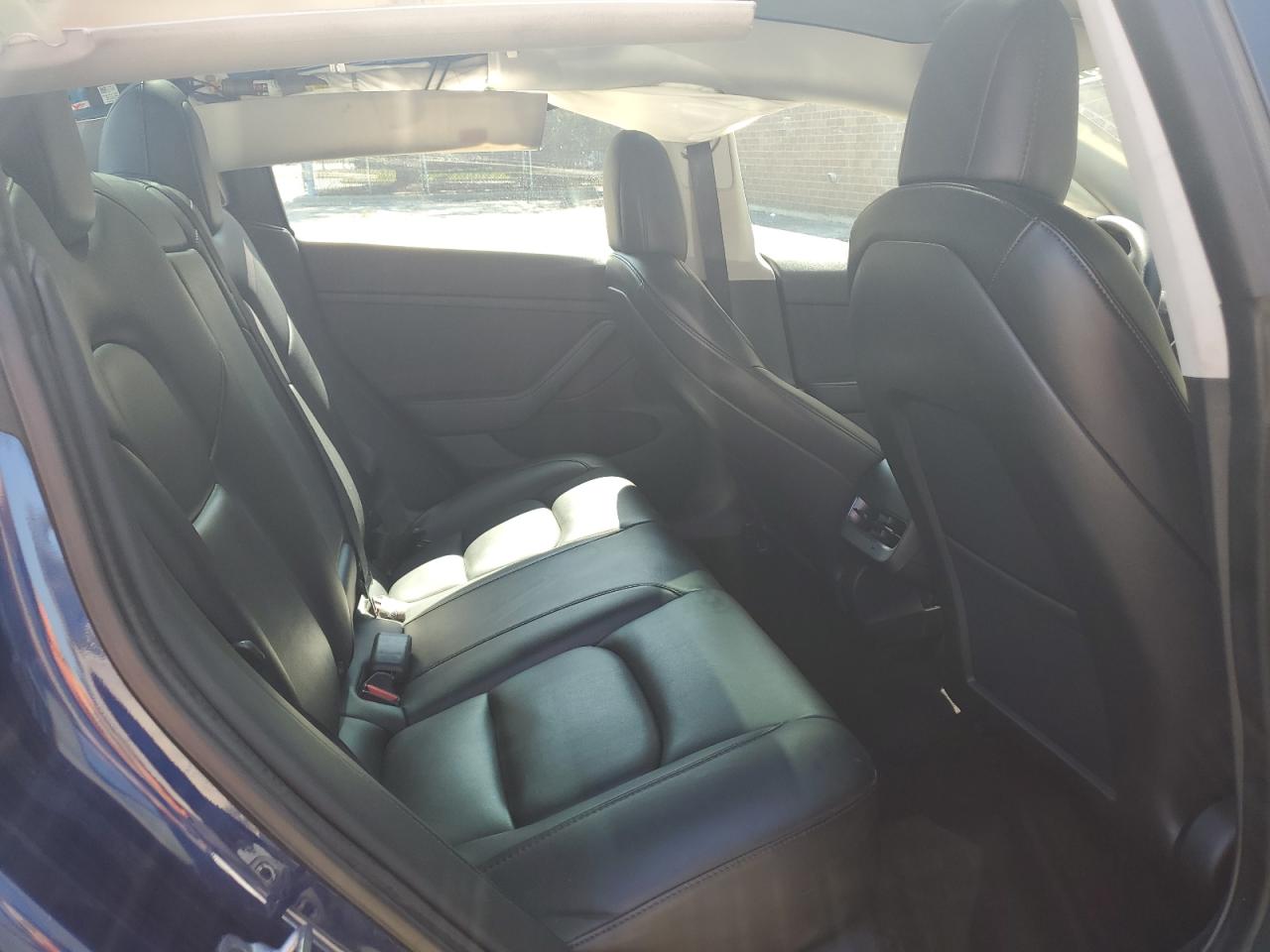 2022 Tesla Model 3 VIN: 5YJ3E1EA3NF303918 Lot: 80916895