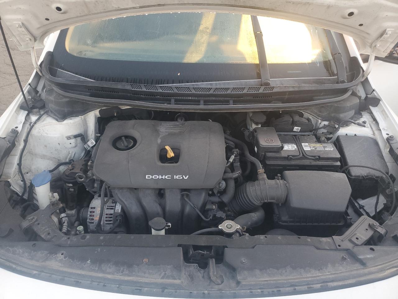 2017 Kia Forte Lx VIN: 3KPFK4A77HE028047 Lot: 71102205