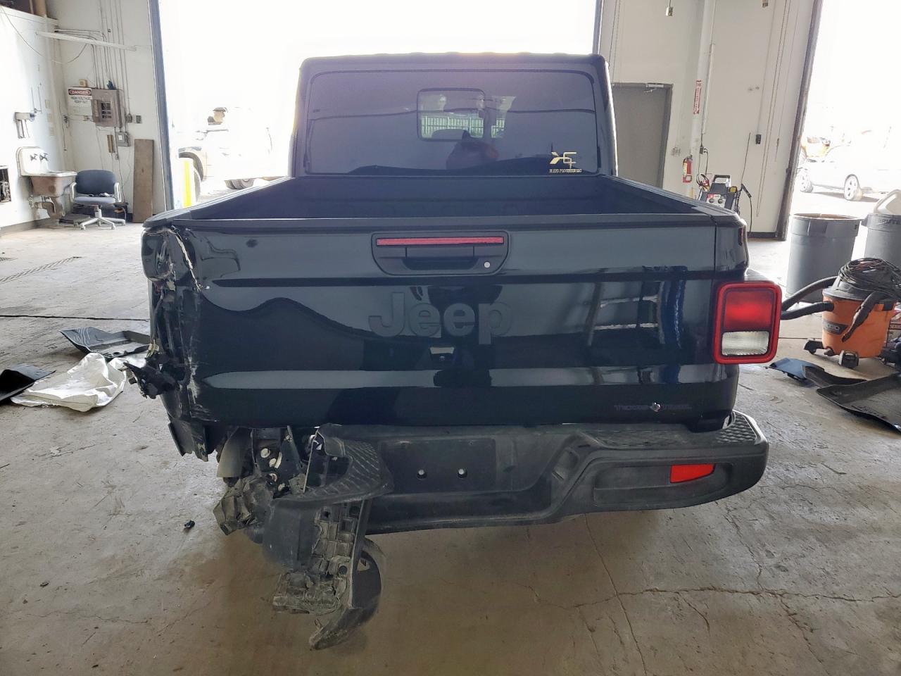 2025 Jeep Gladiator Sport VIN: 1C6PJTAG4SL518808 Lot: 71605135