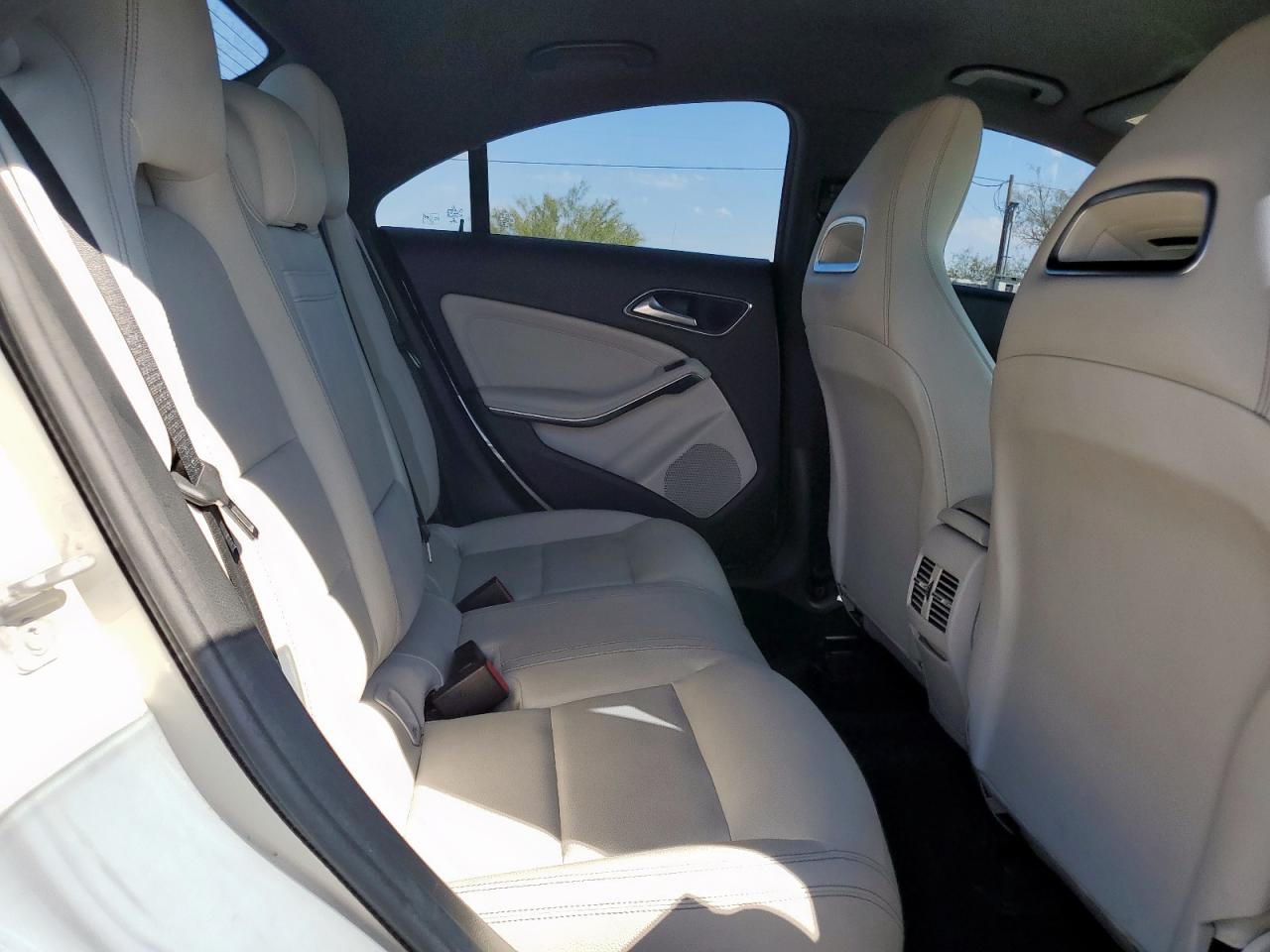 2018 Mercedes-Benz Cla 250 VIN: WDDSJ4EB2JN613237 Lot: 80097375