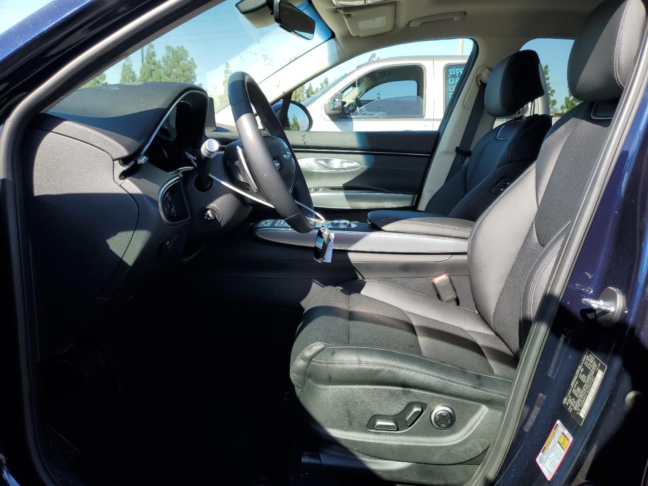 2025 Genesis Gv70 Base VIN: 5NMMADTB6SH033865 Lot: 71123325