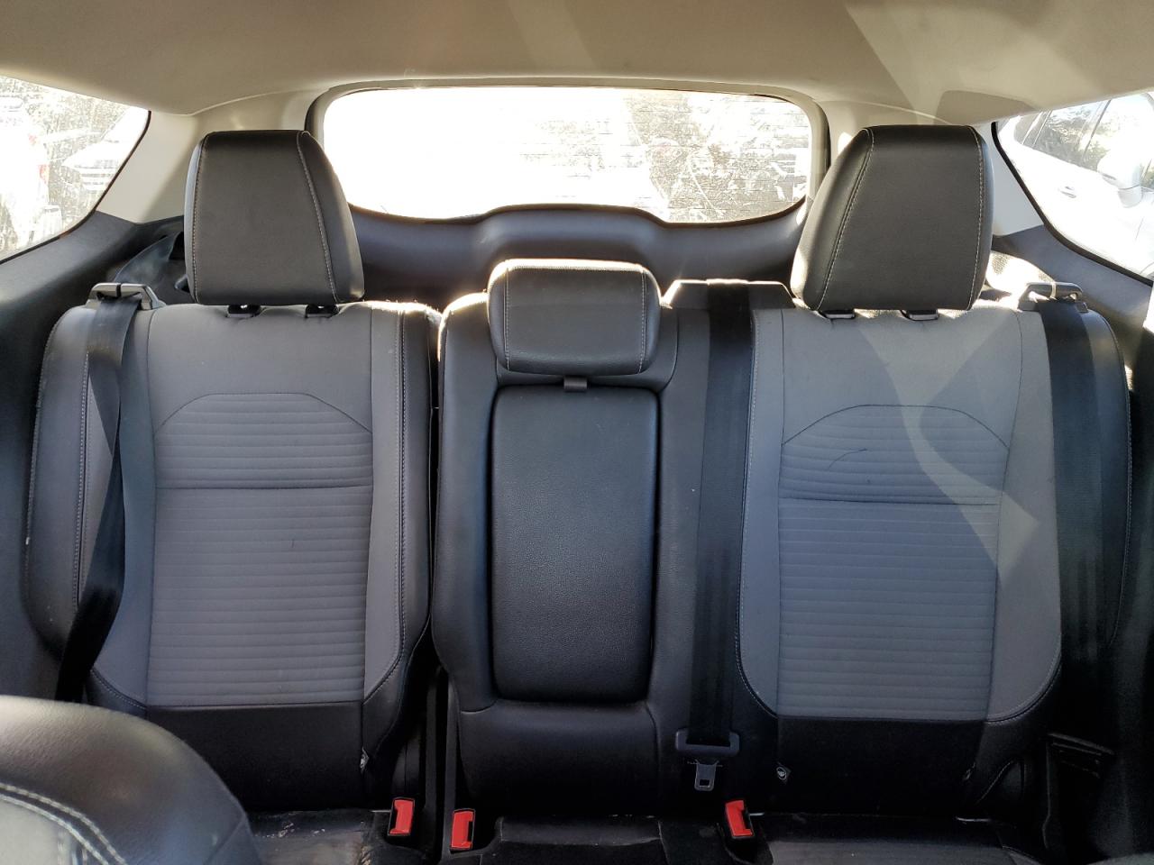 2017 Ford Escape Se VIN: 1FMCU0GD2HUD85183 Lot: 81820885