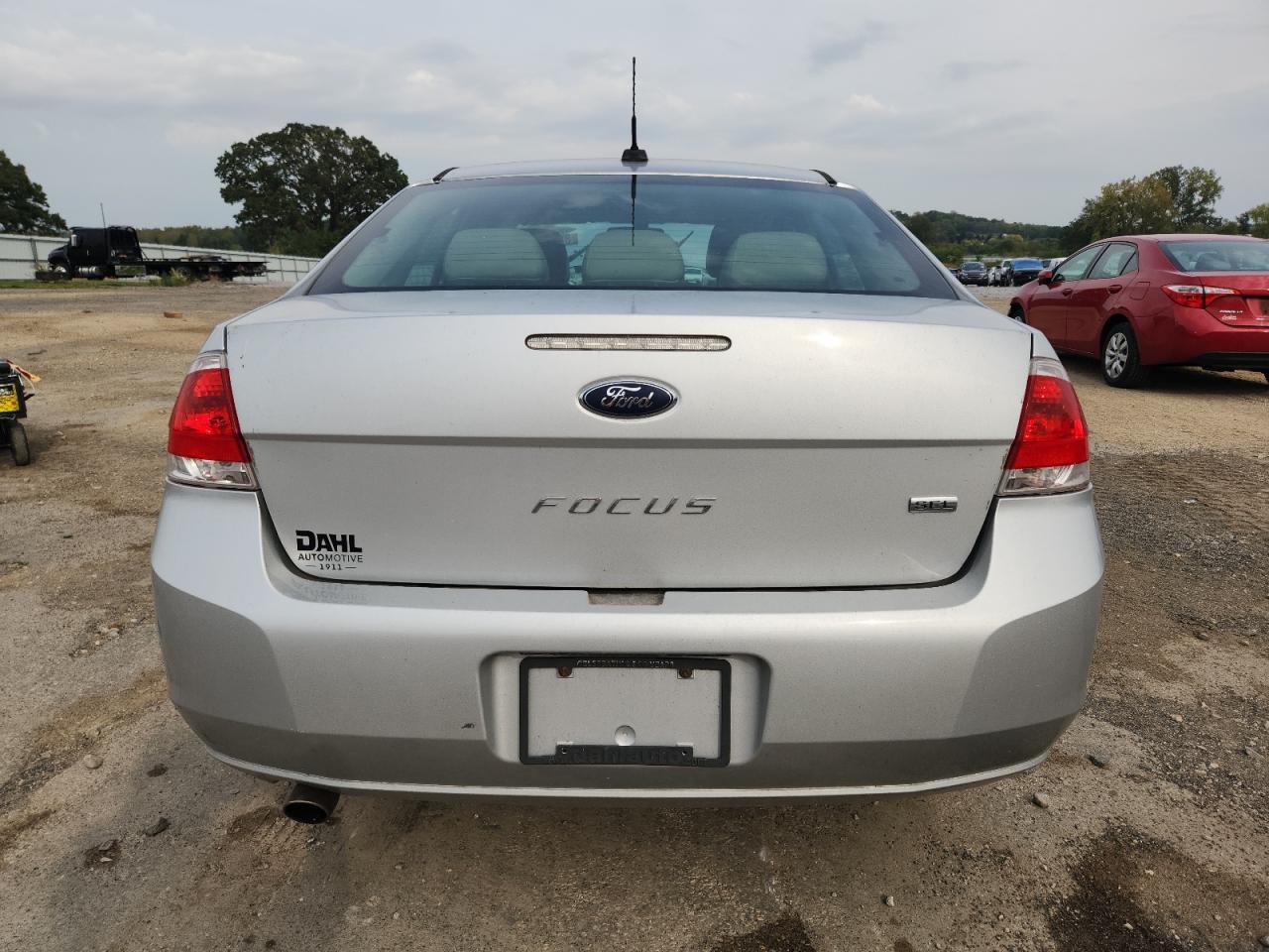 2010 Ford Focus Sel VIN: 1FAHP3HN8AW194989 Lot: 81150665