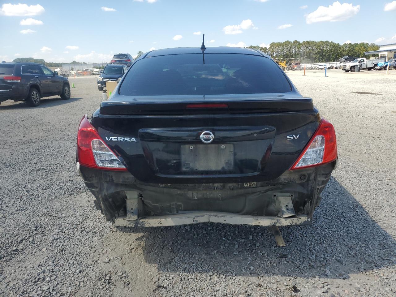 2017 Nissan Versa S VIN: 3N1CN7AP1HL829373 Lot: 81206595