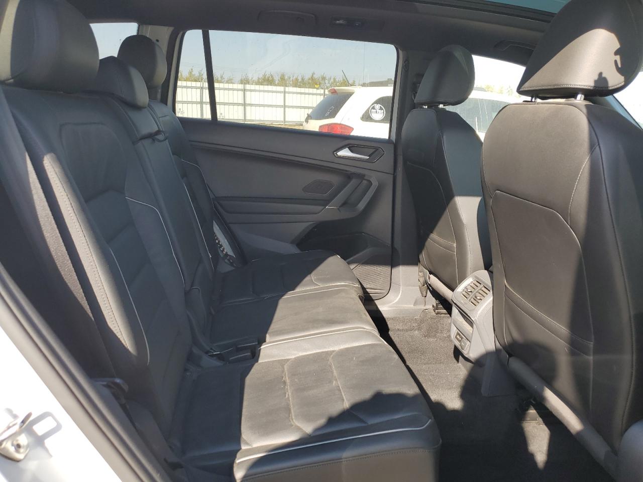 2018 Volkswagen Tiguan Sel Premium VIN: 3VV4B7AX5JM162268 Lot: 69759895