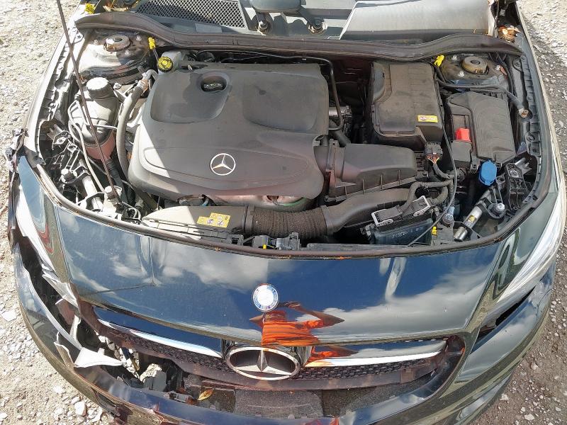 2016 MERCEDES-BENZ CLA 180 AMG SPORT 